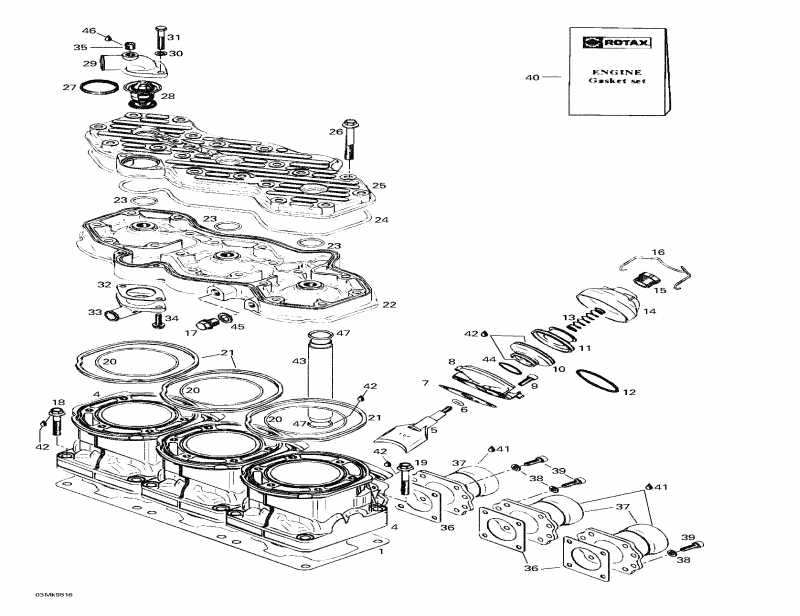 �������� Skidoo - Cylinder, Exhaust Manifold