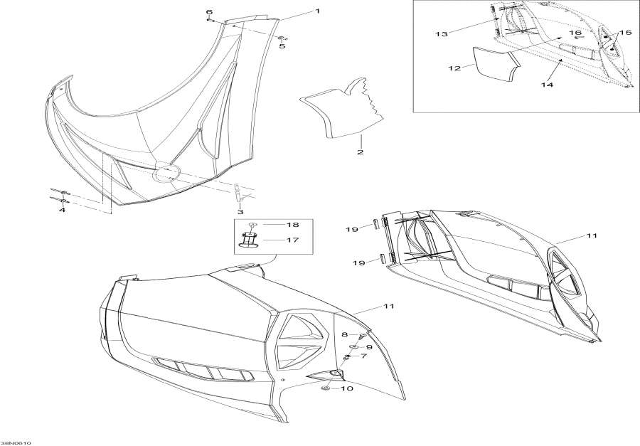 Snow mobile lynx  - Hood