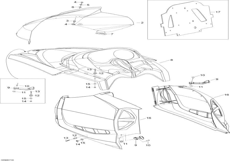 Snowmobile lynx  - Hood